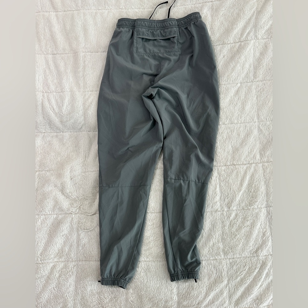 Nike Dri Fit Joggers size SMALL - Picture 2 of 5